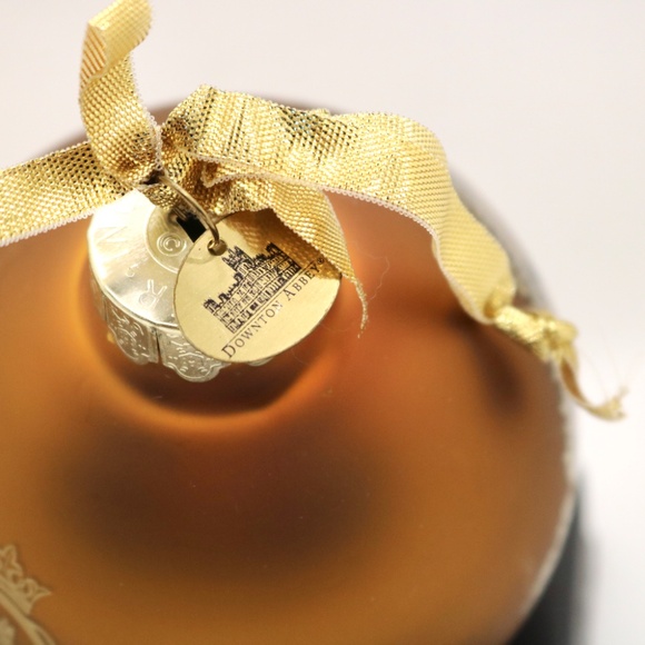 2013 Kurt Adler Downtown Abby Glass Globe Christmas Ornament Gold - Picture 4 of 13